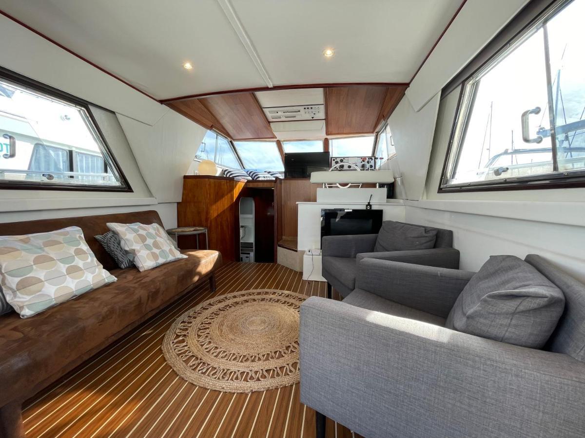 Infantman Yatch Hotel Vila Nova de Gaia Bagian luar foto