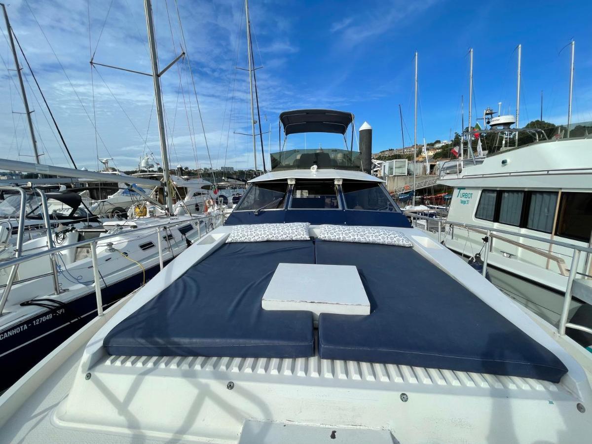 Infantman Yatch Hotel Vila Nova de Gaia Bagian luar foto