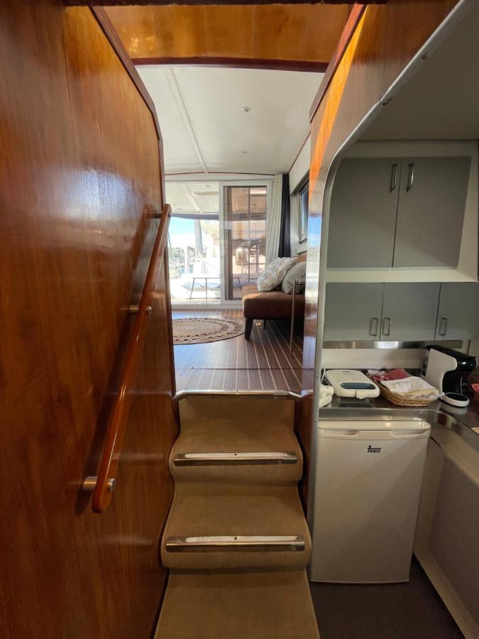 Infantman Yatch Hotel Vila Nova de Gaia Bagian luar foto