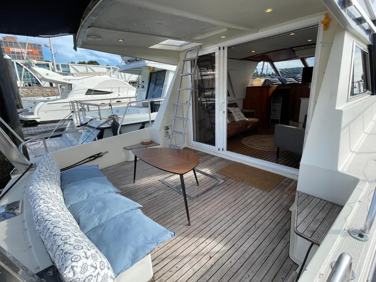Infantman Yatch Hotel Vila Nova de Gaia Bagian luar foto